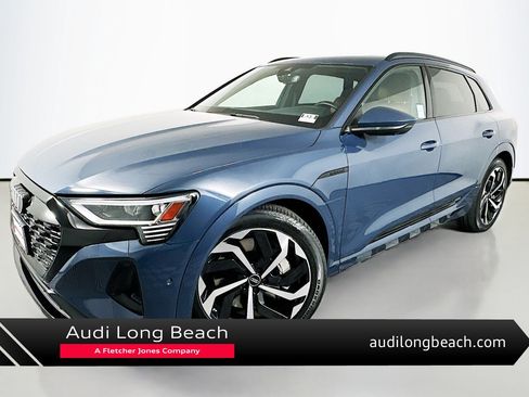 Used 2024 Audi Q8 e-tron Premium Plus w/ Premium Plus Package AWD/4WD image 1