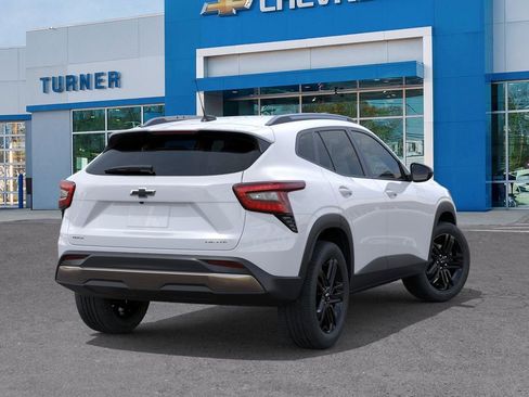 New 2026 Chevrolet Trax ACTIV w/ Driver Confidence Package FWD image 4