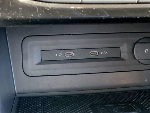 Certified 2023 Volkswagen Atlas SE FWD image 31