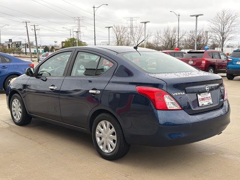 Used 2012 Nissan Versa SV w/ Convenience Pkg image 6