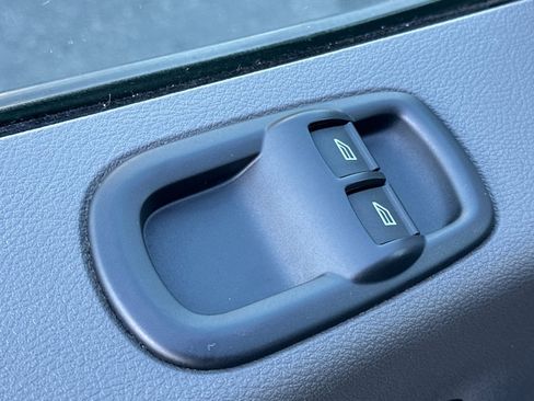 Certified 2021 Ford Transit 350 XLT image 12