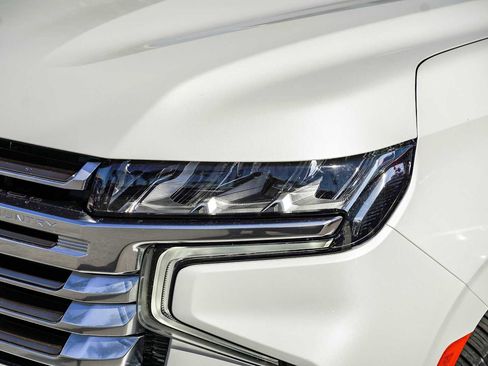 Used 2021 Chevrolet Tahoe High Country w/ Premium Package image 10