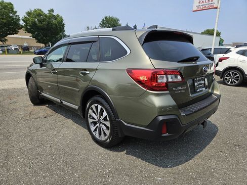 Used 2018 Subaru Outback 2.5i Touring w/ Protection Package #1 AWD/4WD image 3