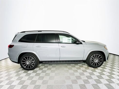 New 2026 Mercedes-Benz GLS 450 4MATIC image 8