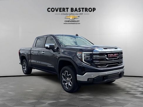 Used 2025 GMC Sierra 1500 SLT w/ SLT Convenience Package AWD/4WD image 6