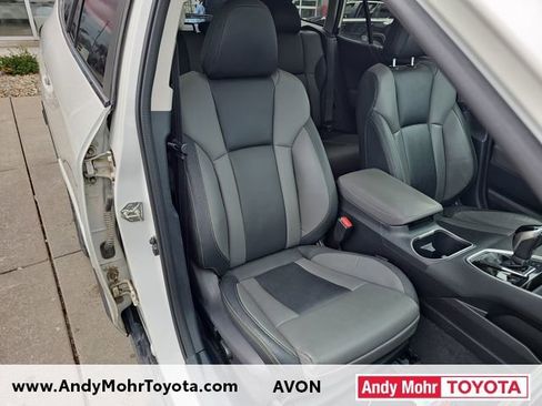 Used 2021 Subaru Outback Onyx Edition XT image 38