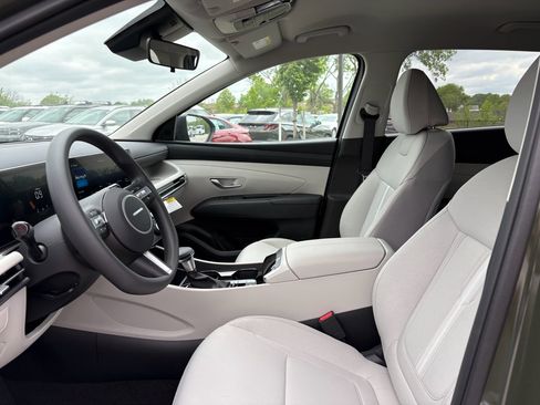 New 2026 Hyundai Tucson SEL FWD image 11