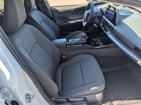 Used 2026 Toyota Prius LE image 8