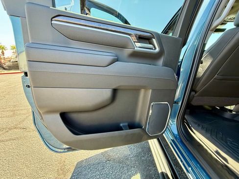 New 2025 Chevrolet Silverado 2500 LTZ w/ LTZ Plus Package image 21