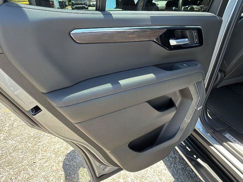 New 2026 Chevrolet Tahoe LT w/ Comfort Package AWD/4WD image 15