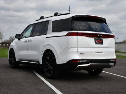 Used 2024 Kia Carnival SX Prestige image 5