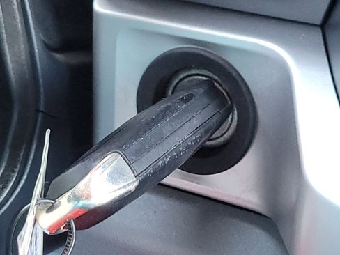 Used 2024 Ford F250 XLT image 23