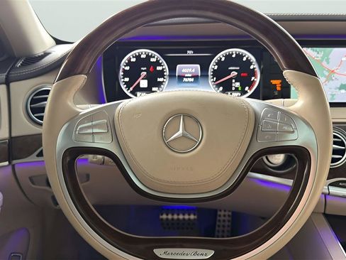 Used 2017 Mercedes-Benz S 550 Sedan image 31