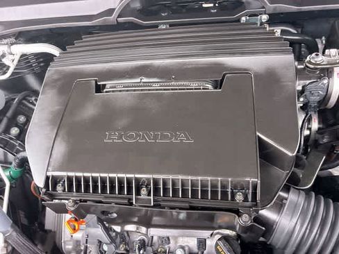 Certified 2025 Honda Pilot EX-L image 10