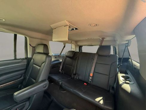 Used 2017 Chevrolet Suburban Premier AWD/4WD image 43