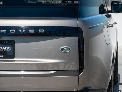 Used 2023 Land Rover Range Rover SE AWD/4WD image 52