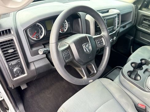 Used 2018 RAM 1500 Express w/ Express Value Package image 10