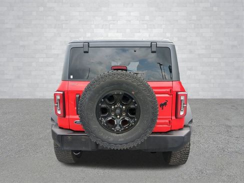 Used 2023 Ford Bronco Wildtrak image 13