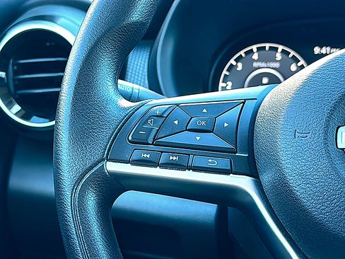 Used 2023 Nissan Kicks SV image 29