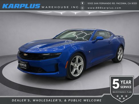 Used 2021 Chevrolet Camaro LT w/ Technology Package RWD image 1