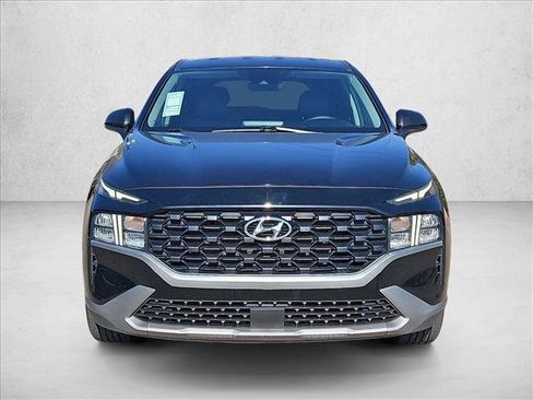 Used 2023 Hyundai Santa Fe SE image 2