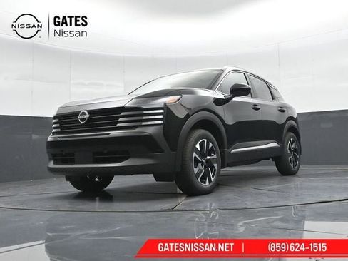 New 2026 Nissan Kicks SV w/ SV Premium Package AWD/4WD image 38