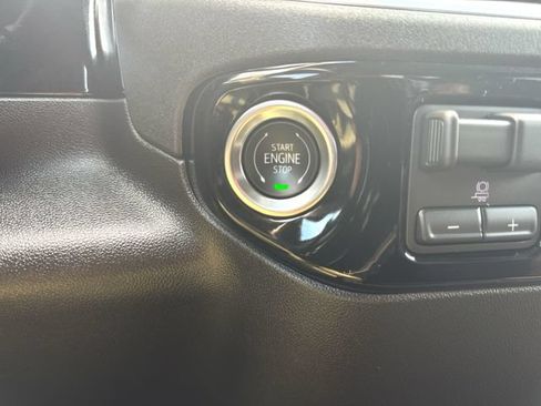 Used 2026 GMC Sierra 1500 Elevation AWD/4WD image 17