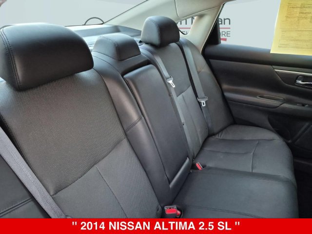 Used 2014 Nissan Altima 2.5 SL w/ Moonroof Package FWD image 33