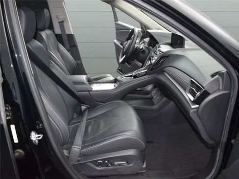 Used 2019 Acura RDX AWD w/ Technology Package image 16