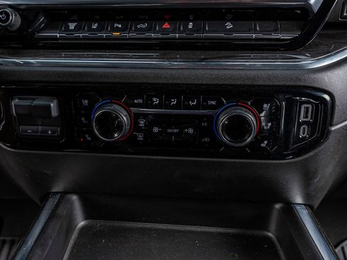 Used 2024 Chevrolet Silverado 2500 LTZ w/ LTZ Plus Package image 26