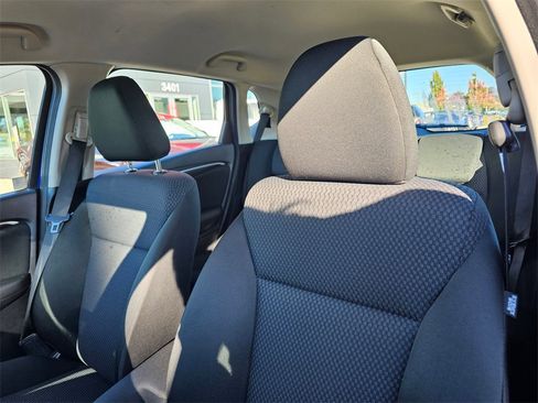 Used 2018 Honda Fit LX image 17