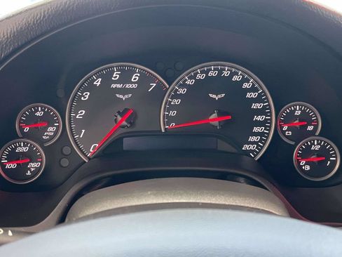 Used 2009 Chevrolet Corvette Coupe w/ Preferred Equipment Group RWD image 28