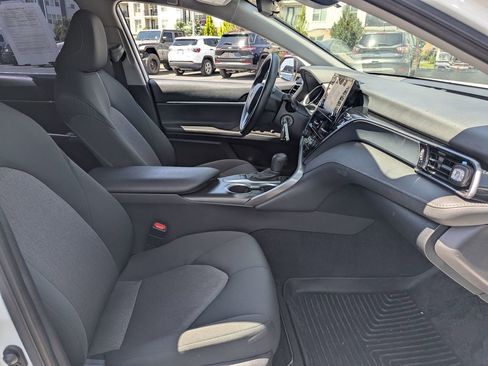 Used 2023 Toyota Camry LE FWD image 32