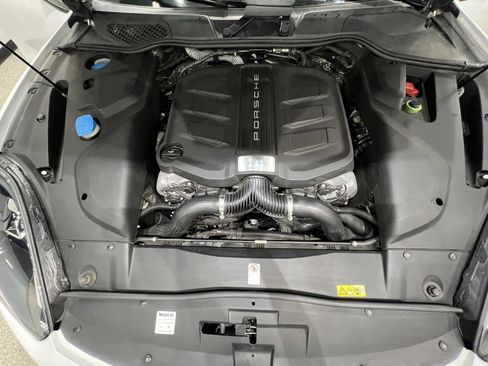 Used 2016 Porsche Cayenne GTS image 62