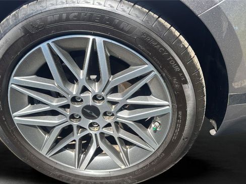 Used 2026 Genesis G80 2.5T AWD/4WD image 25