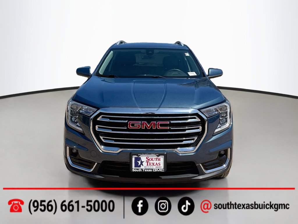Used 2024 GMC Terrain SLT FWD image 2