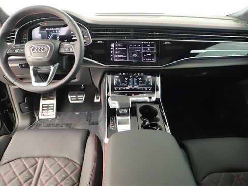 New 2026 Audi SQ8 Prestige image 18