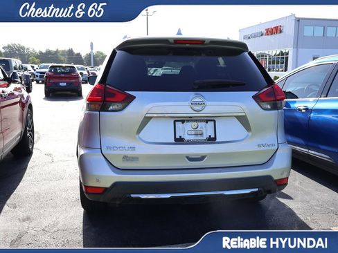 Used 2020 Nissan Rogue SV AWD/4WD image 17