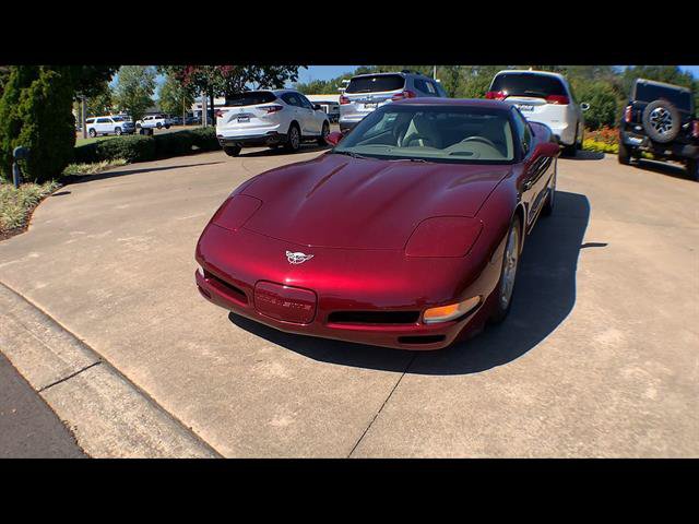 Used 2003 Chevrolet Corvette Coupe w/ Preferred Equipment Group RWD image 6
