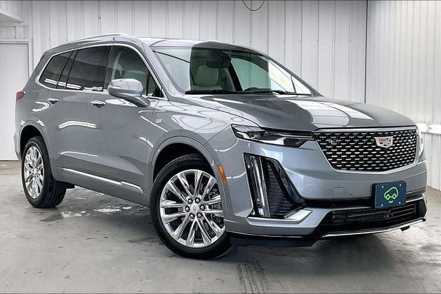 Certified 2023 Cadillac XT6 Premium Luxury w/ Technology Package AWD/4WD image 35