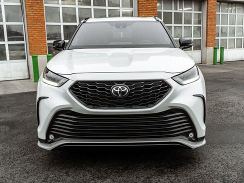 Used 2025 Toyota Highlander XSE image 39