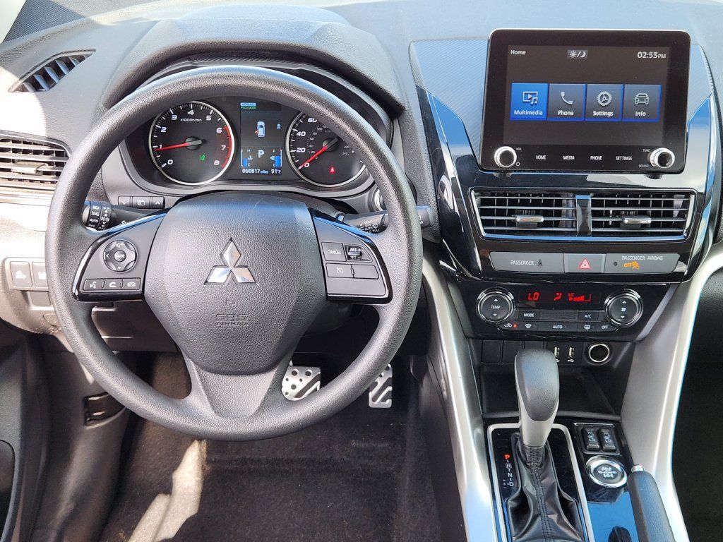Used 2024 Mitsubishi Eclipse Cross LE AWD/4WD image 21
