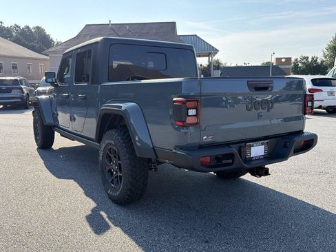 New 2026 Jeep Gladiator Sport AWD/4WD image 7