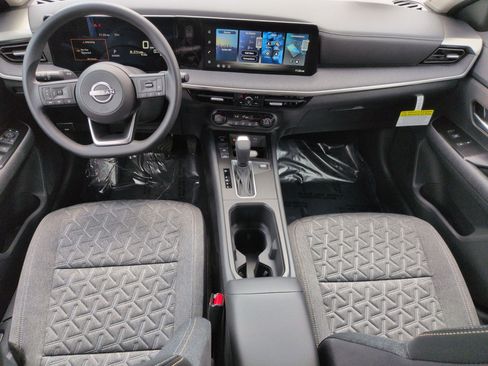 New 2026 Nissan Kicks SV FWD image 10