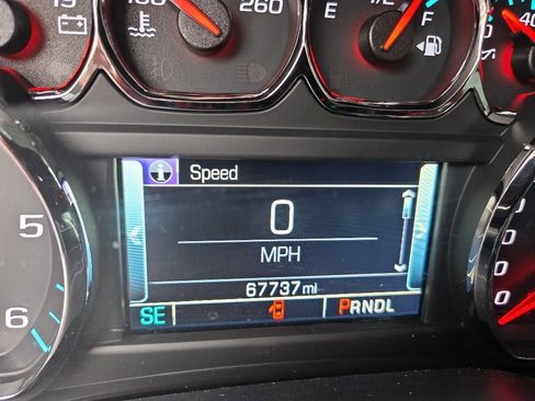 Used 2017 Chevrolet Silverado 1500 LT w/ Texas Edition image 2