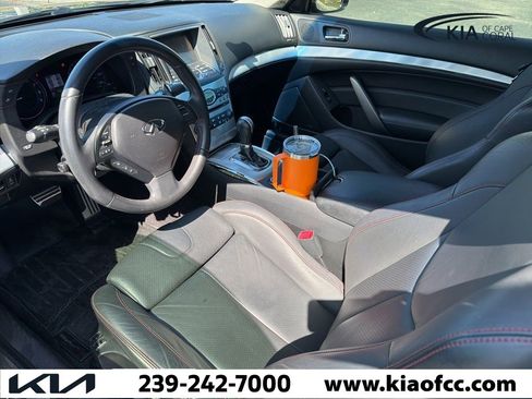 Used 2015 INFINITI Q60 Sport Limited image 3