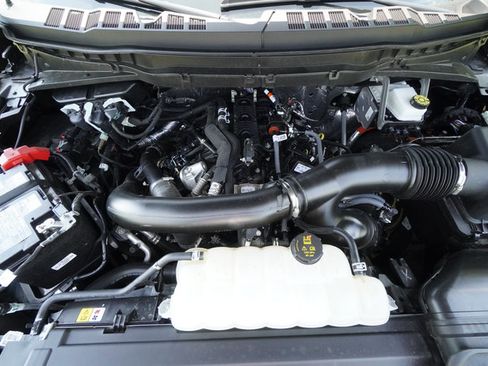 Used 2025 Ford F150 Platinum w/ Equipment Group 702A High AWD/4WD image 10