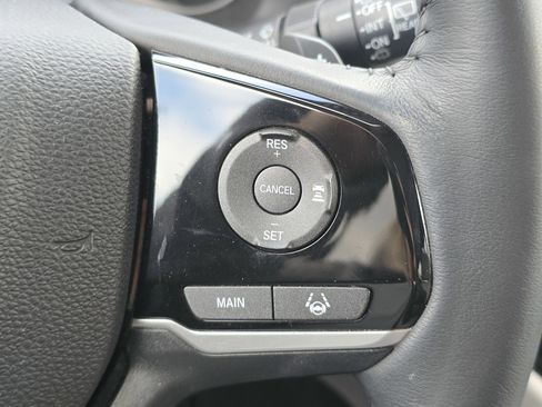 Used 2021 Honda Pilot Touring image 22