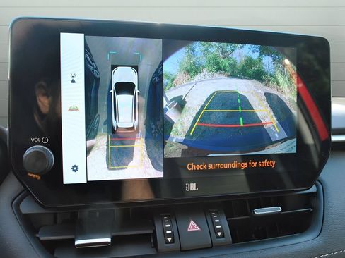 Certified 2023 Toyota RAV4 Limited AWD/4WD image 18