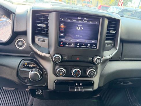 Used 2019 RAM 1500 Big Horn image 10
